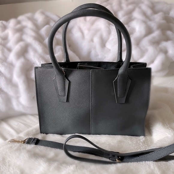 DKNY purse - Picture 2 of 2